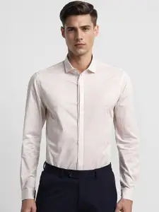 Peter England Slim Fit Textured Self Design Formal Shirt