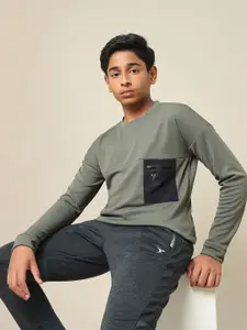 Technosport Boys Lightweight Antimicrobial Long Sleeves Pullover