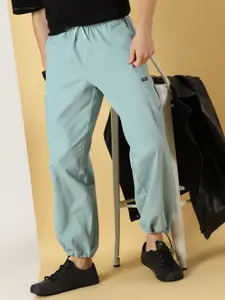 Thomas Scott Men Mid Rise Loose Fit Cricket Club Collection Pure Cotton Parachute Trousers