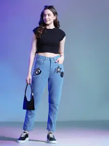 DressBerry Women Boyfriend Fit Embellished Stretchable Jeans