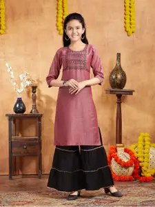 Aarika Girls Tribal Print Round Neck Regular Sleeves Cotton A-Line Kurta