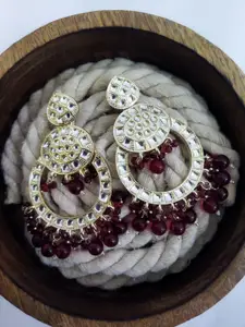 Crunchy Fashion Gold-Plated Kundan Studded Chandbalis