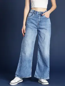 Mast & Harbour Women Wide Leg High-Rise Light Fade Stretchable Jeans