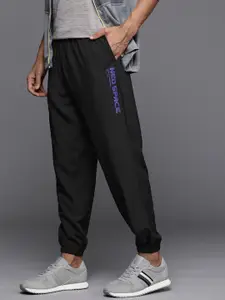 HRX by Hrithik Roshan Men Solid Relaxed Fit Joggers