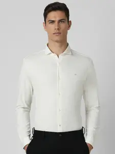 Peter England Slim Fit Opaque Formal Shirt