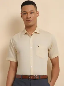 Allen Solly Slim Fit Opaque Spread Collar Chest Pocket Half Sleeves Cotton Formal Shirt