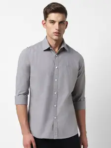 Van Heusen Sport Slim Fit Opaque Casual Shirt