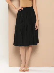 her by invictus Black Gathered Detailed Accordion Pleated Flared Skirt