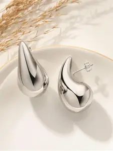VAGHBHATT Silver- Plated Teardrop Shaped Stud Earrings