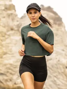 Blissclub AeroCool Training Mesh Boxy Crop with a Breathable Design