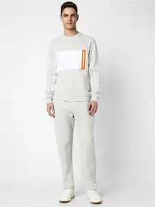 Peter England Colourblocked Long Sleeves Tracksuit