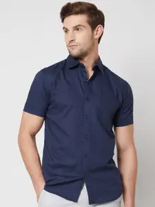 Mufti Slim Fit Opaque Cotton Casual Shirt