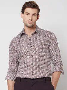 Mufti Spread collar Long Sleeves Slim Fit Checked Casual Shirt