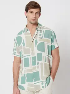 Mufti Slim Fit Opaque Printed Casual Shirt