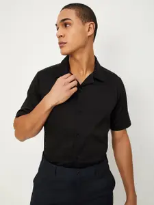 max Spread Collar Short Sleeves Casual Cotton Shirt
