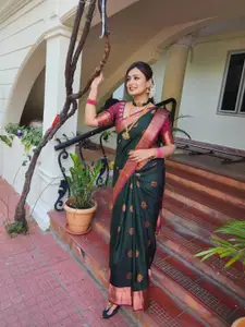 DIVASTRI Ethnic Woven Design Zari Pure Silk Kanjeevaram Saree