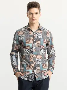 Snitch Beige Classic Slim Fit Printed Casual Shirt