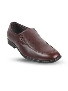 WALKWAY by Metro Men Textured Leather Slip-On Shoes