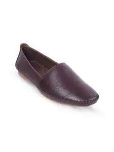 Metro Textured Round Toe Ballerinas Flats