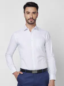 Park Avenue Vertical Stripes Slim Fit Cotton Formal Shirt