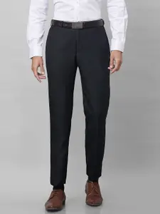 Park Avenue Men Checked Formal Trousers