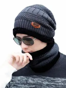 Alexvyan Men Self Design Woollen Beanie With Scarf