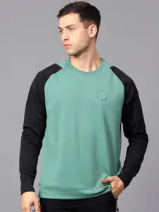 Shiv Naresh Colourblocked Round Neck Rapid-Dry Pullover Sweatshirt