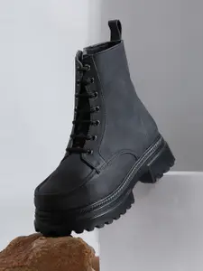 VALIOSAA Women Heeled Mid-Top Regular Boots