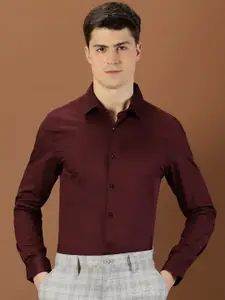 INVICTUS Original Slim Fit Spread Collar Pure Cotton Formal Shirt