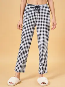 Dreamz by Pantaloons Women Checked Mid-Rise Cotton Straight Lounge Pants