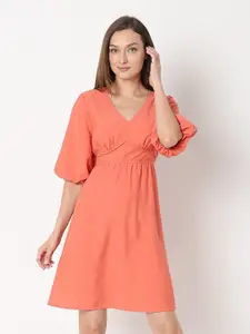 Vero Moda Gathered Detailed V-Neck Puff Sleeve Empire Dress