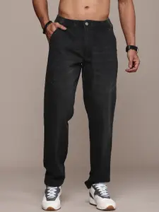 The Roadster Life Co. Men Relaxed Fit Light Fade Stretchable Jeans