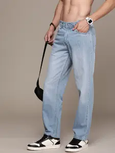 The Roadster Life Co. Men Pure Cotton Straight Fit Light Fade Jeans