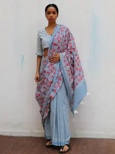 Chidiyaa Floral Printed Pure Cotton Saree