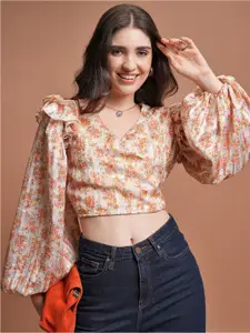 Tokyo Talkies Beige & Green Floral Printed Fitted Crop Top