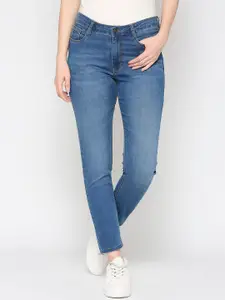 Being Human Women Skinny Fit Mid-Rise Light Fade Clean Look Stretchable Jeans