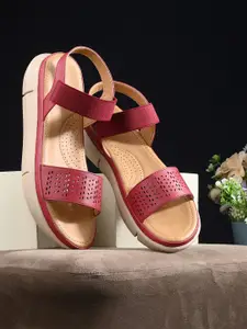 CLOG LONDON Textured Comfort Heels With Laser Cuts & Backstrap