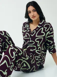 I like me Green Heart Printed Pure Cotton Night suit
