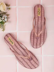 Luxyfeel Textured Open Toe Flats