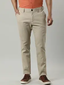 Indian Terrain Men Urban Tapered Fit Mid Rise Chinos Trousers
