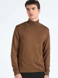 Flying Machine Turtle Neck Pullover