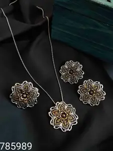 Binnis Wardrobe German Silver-plated Floral Chain Pendant & Earrings
