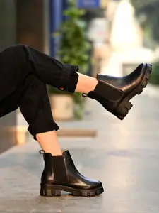 Shoetopia Women Heeled Mid-Top Chelsea Boots