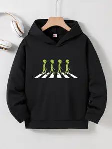 StyleCast Boys Black & Green Graphic Printed Hooded Sweatshirt