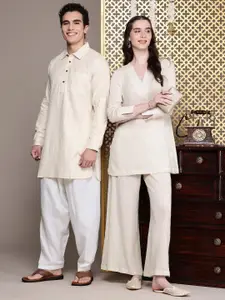 House of Pataudi Men Woven Design Regular Jashn Kurta With Pajamas Set