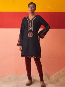 Lakshita Women Ethnic Motifs Embroidered Bell Sleeves Sequinned Woollen Kurta