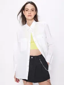 COVER STORY White Spread Collar Cotton Oversized Casual Shirt