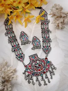 Moedbuille Silver-Plated Stone Studded & Beaded Meenakari Necklace & Earrings