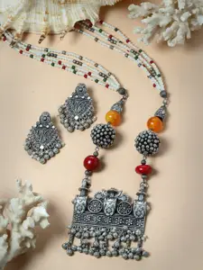 Moedbuille Silver-Plated Beaded Moedbuille Tribal Designed Layered Necklace & Earrings