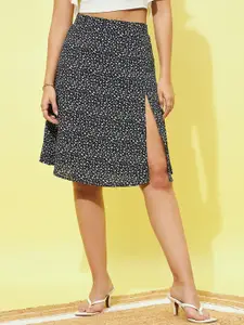 Berrylush Floral Printed Side Slit A-Line Knee-Length Skirt